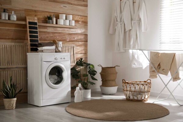 room interior with washing machine