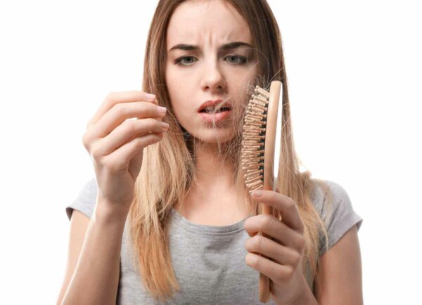 women hair loss concept