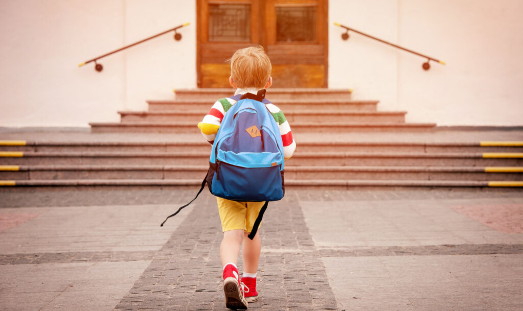 Πρώτη μέρα στο σχολείο: Πως προετοιμάζονται παιδί & γονείς