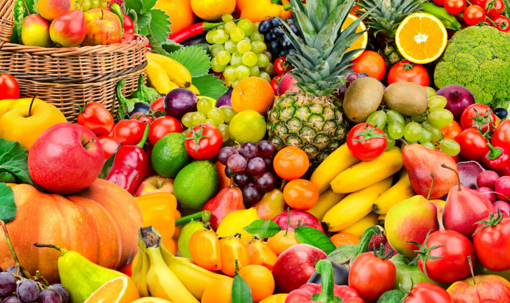 Ποια Φρούτα Έχουν Πολλές Βιταμίνες;
