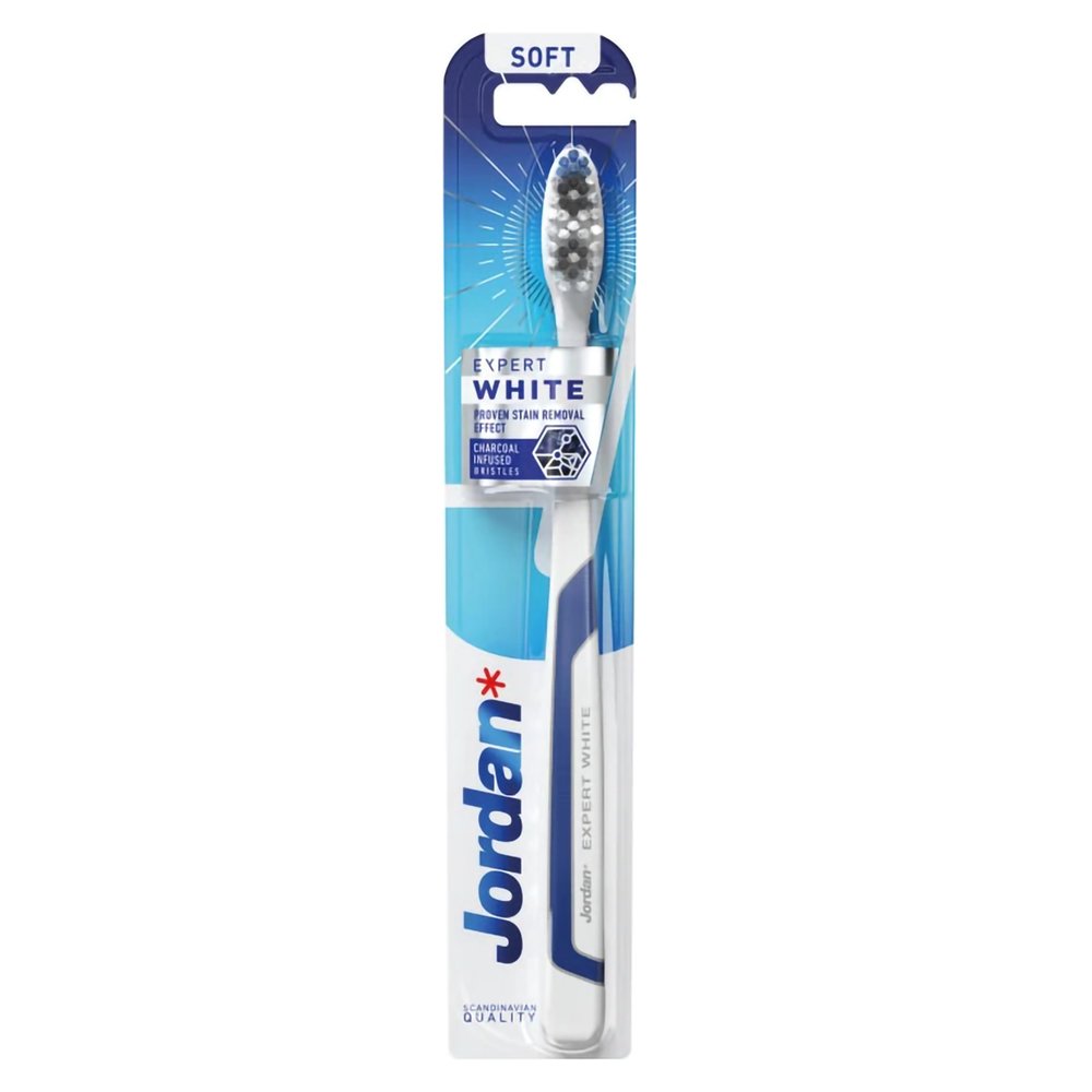 Jordan Expert White Toothbrush Soft Μαλακή Οδοντόβουρτσα για Λεύκανση με Ίνες Εμπλουτισμένες με Άνθρακα 1 Τεμάχιο – Μπλε