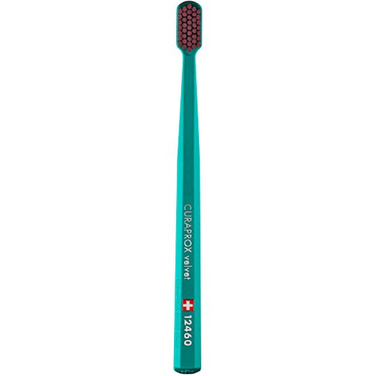 Curaprox CS 12460 Velvet Toothbrush Οδοντόβουρτσα με Εξαιρετικά Απαλές & Πυκνές Ίνες Curen για Πολύ Ευαίσθητα Δόντια 1 Τεμάχιο – Πετρόλ / Μπορντό