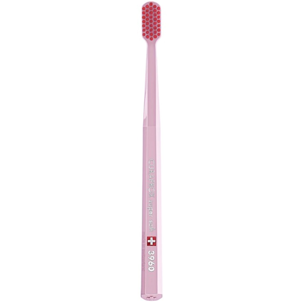 Curaprox CS 3960 Super Soft Toothbrush Πολύ Μαλακή Οδοντόβουρτσα με Εξαιρετικά Απαλές & Ανθεκτικές Ίνες Curen για Αποτελεσματικό Καθαρισμό 1 Τεμάχιο – Ροζ/ Κόκκινο