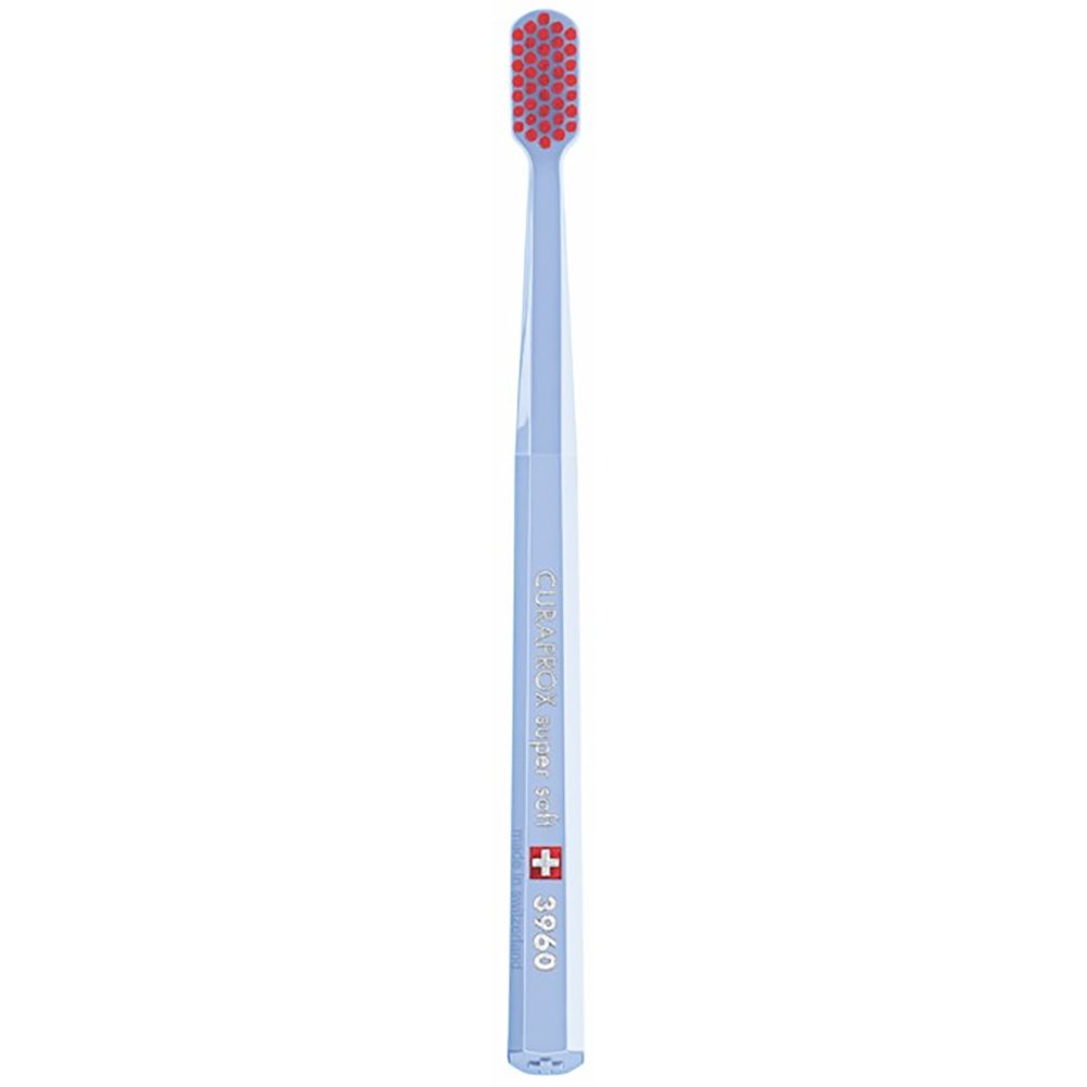 Curaprox CS 3960 Super Soft Toothbrush Πολύ Μαλακή Οδοντόβουρτσα με Εξαιρετικά Απαλές & Ανθεκτικές Ίνες Curen για Αποτελεσματικό Καθαρισμό 1 Τεμάχιο – Γαλάζιο / Κόκκινο