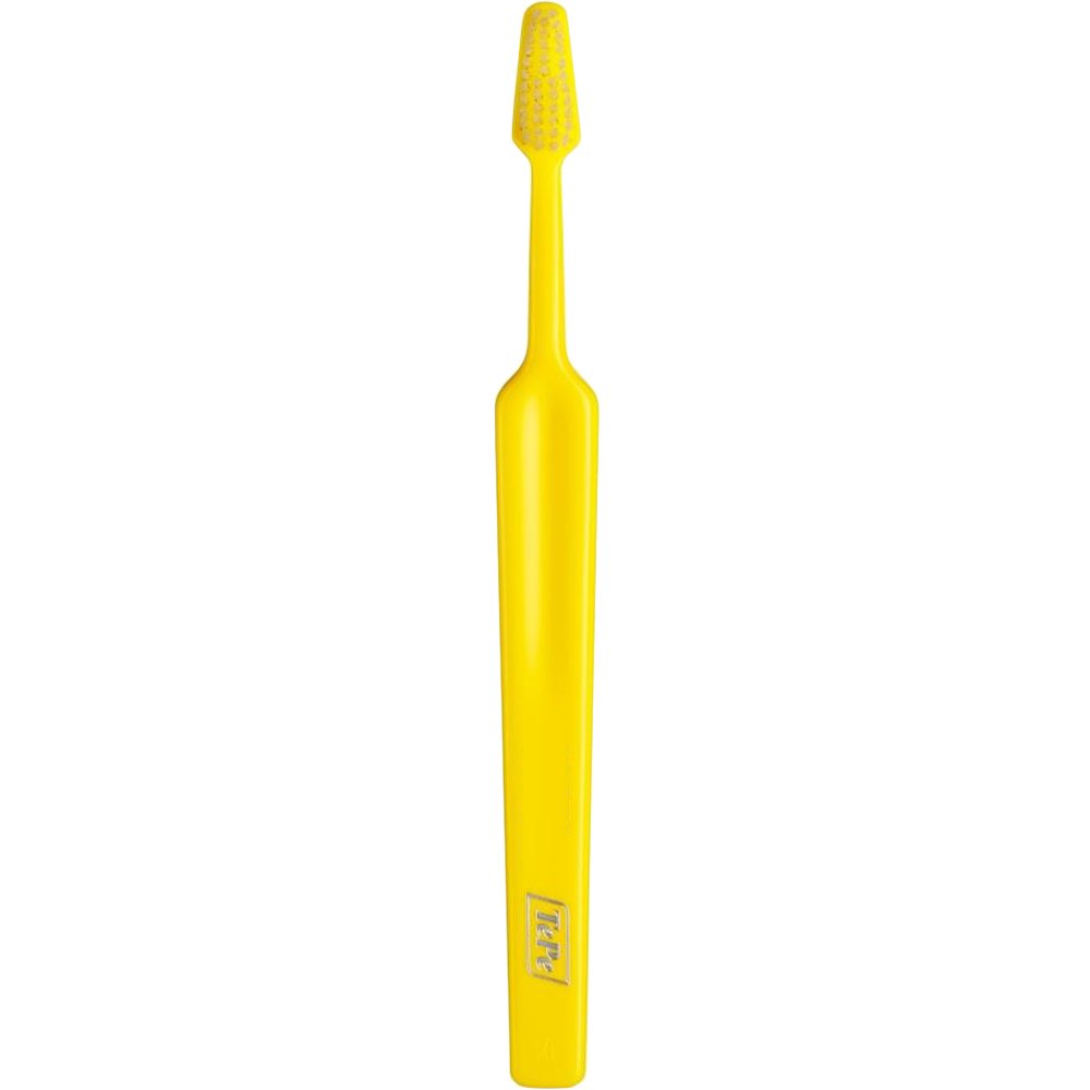 TePe Select Compact Medium Toothbrush Μέτρια Οδοντόβουρτσα με Μικρή Κωνική Κεφαλή για Αποτελεσματικό Καθαρισμό 1 Τεμάχιο - Κίτρινο