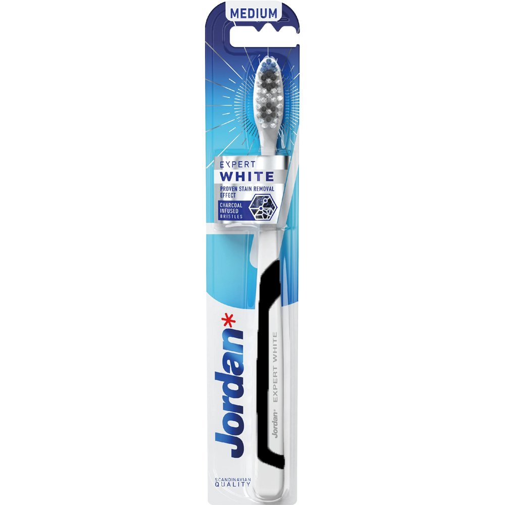 Jordan Expert White Medium Toothbrush Οδοντόβουρτσα Μέτριας Σκληρότητας για Λεύκανση με Ίνες Εμπλουτισμένες με Άνθρακα 1 Τεμάχιο - Μαύρο