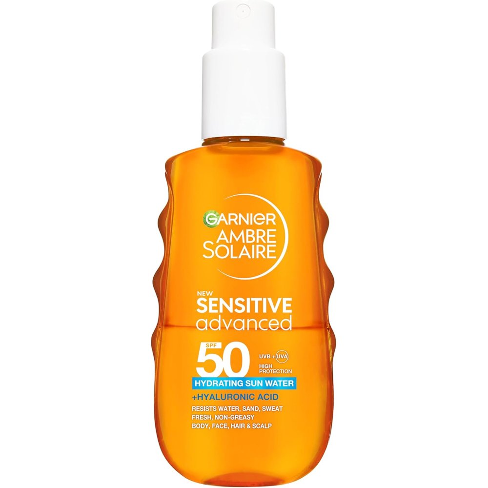 Garnier Ambre Solaire Spf50 Sensitive Advanced Hydrating Sun Water Ενυδατικό Διφασικό Αντηλιακό Νερό Υψηλής Προστασίας για Σώμα, Πρόσωπο & Μαλλιά με Υαλουρονικό Οξύ 150ml