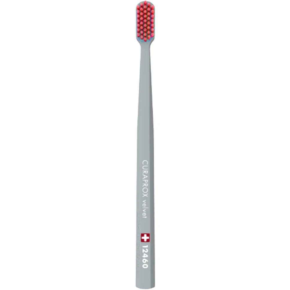 Curaprox CS 12460 Velvet Toothbrush Οδοντόβουρτσα με Εξαιρετικά Απαλές & Πυκνές Ίνες Curen για Πολύ Ευαίσθητα Δόντια 1 Τεμάχιο - Γκρι / Μπορντό