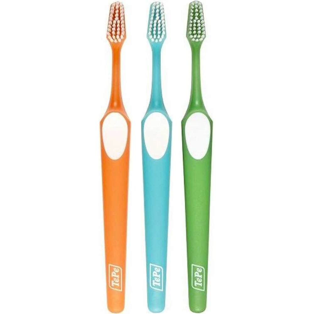 Tepe Supreme Soft Toothbrush Μαλακή Οδοντόβουρτσα που Διαθέτει Εργονομική Λαβή & Ίνες 2 Επιπέδων για Βελτιωμένη Προσπέλαση 3 Τεμάχια - Πορτοκαλί / Γαλάζιο / Πράσινο 