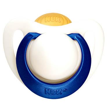 Nuk Genius Orthodontic Plus Ορθοδοντική Πιπίλα Από Φυσικό Καουτσούκ με Κρίκο Χωρίς BPA – Μέγεθος 2 (6-18 μηνών)